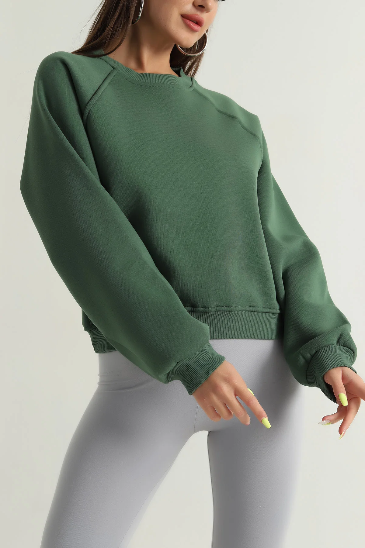 Yeşil Şardonlu Kadın Fermuarsız Sweat 392389