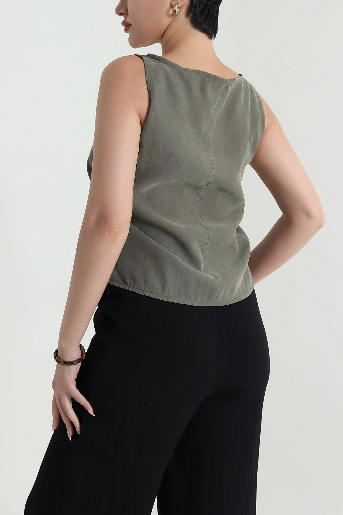 Yeşil Tensel Modal Kolsuz Kadın Bluz 467142