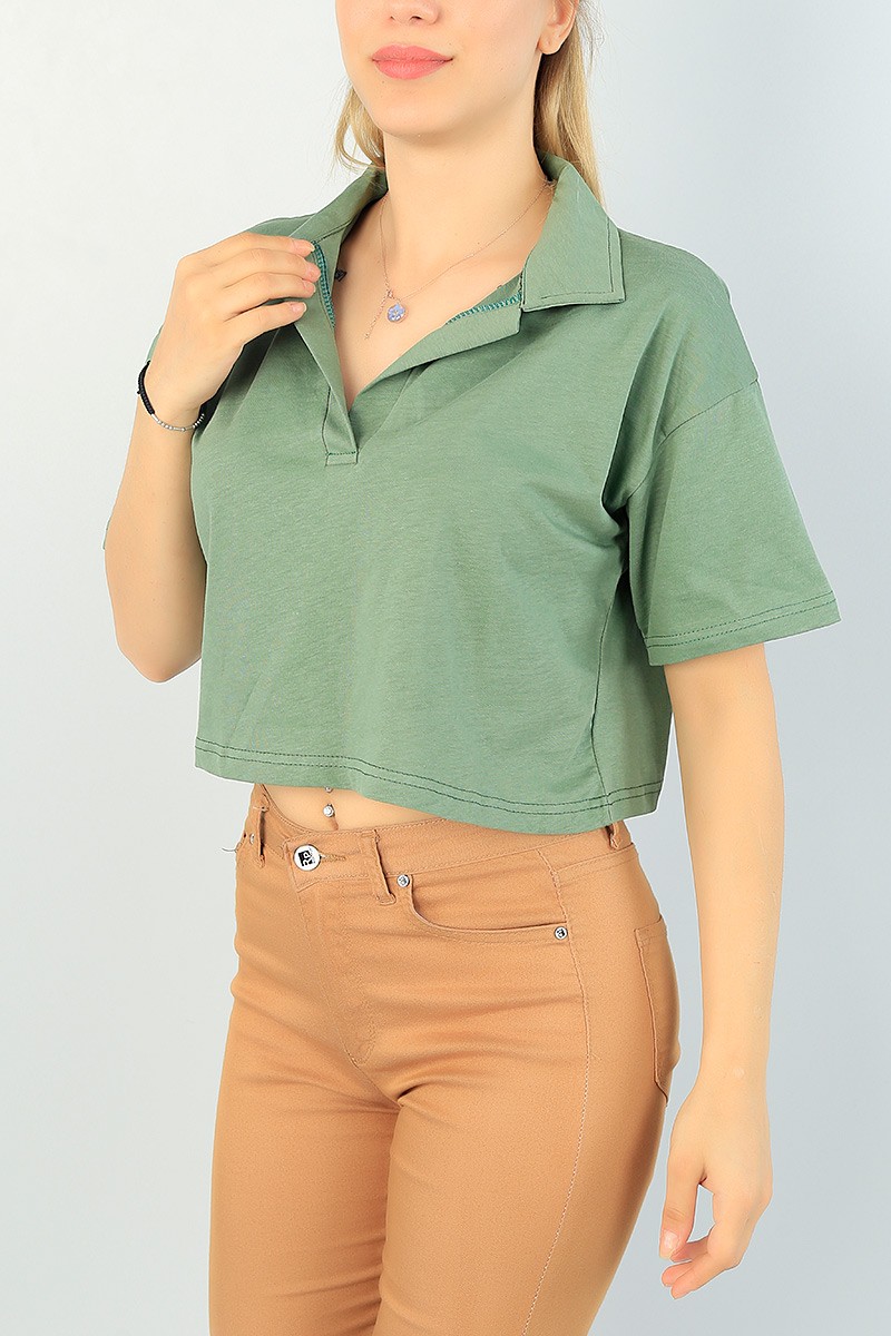 Yeşil Yakalı Bayan Crop Tişört 65964