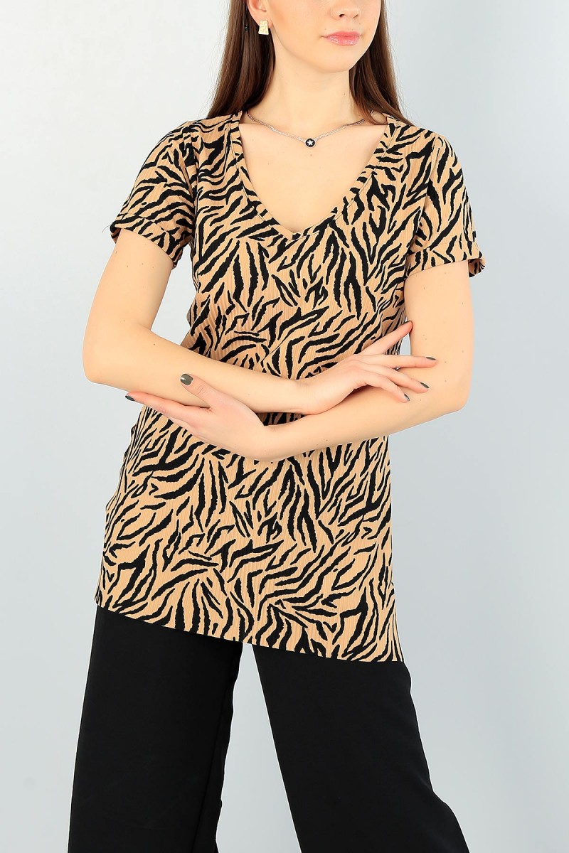 Zebra Deseni Yırtmaçlı Bayan Tişört 61066