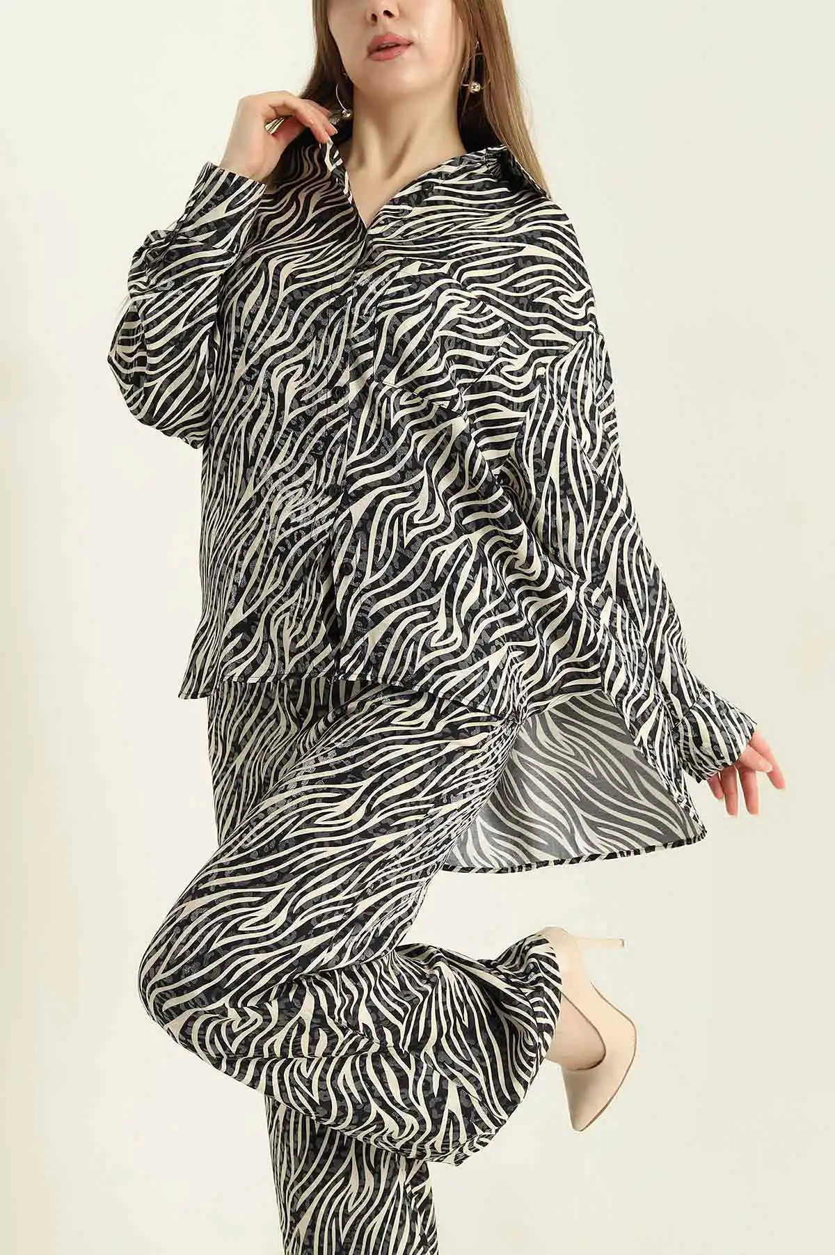 Zebra Desenli Dokuma Saten Bayan İkili Takım 331802