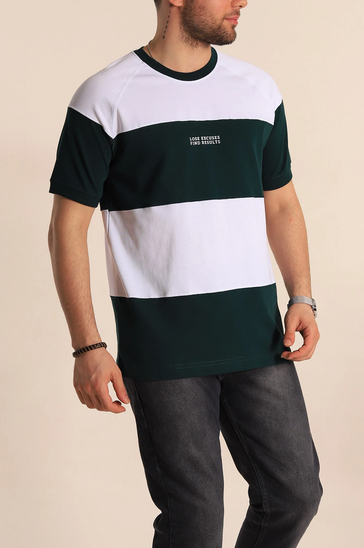 Zümrüt Yeşili Beyaz Regular Fit Yazı Detay Reglan Kol Erkek Tişört 262958