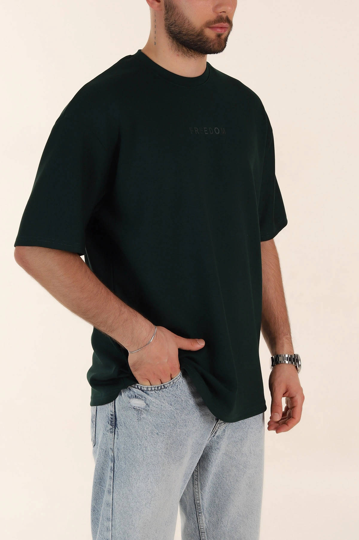 Zümrüt Yeşili Oversize Oysho Kumaş Kabartma Yazılı Erkek Tişört 365096