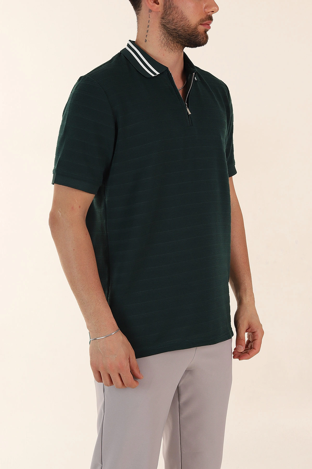 Zümrüt Yeşili Regular Fit Çizgi Dokulu Fermuarlı Polo Yaka Erkek Triko Tişört 370051