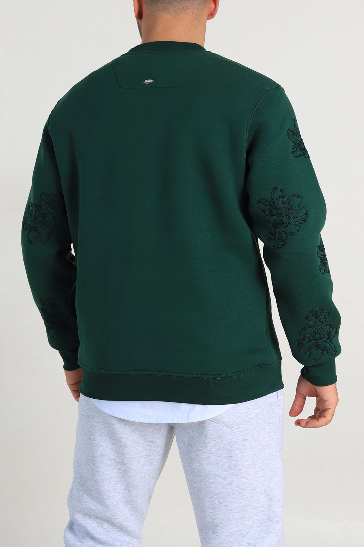 Zümrüt Yeşili Relaxed Fit Üç İp Şardonlu Nakış Detaylı Erkek Sweatshirt 311180