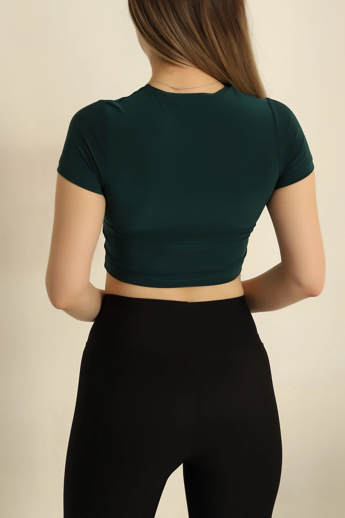 Zümrüt Yeşili Sendy Kumaş Crop 257525