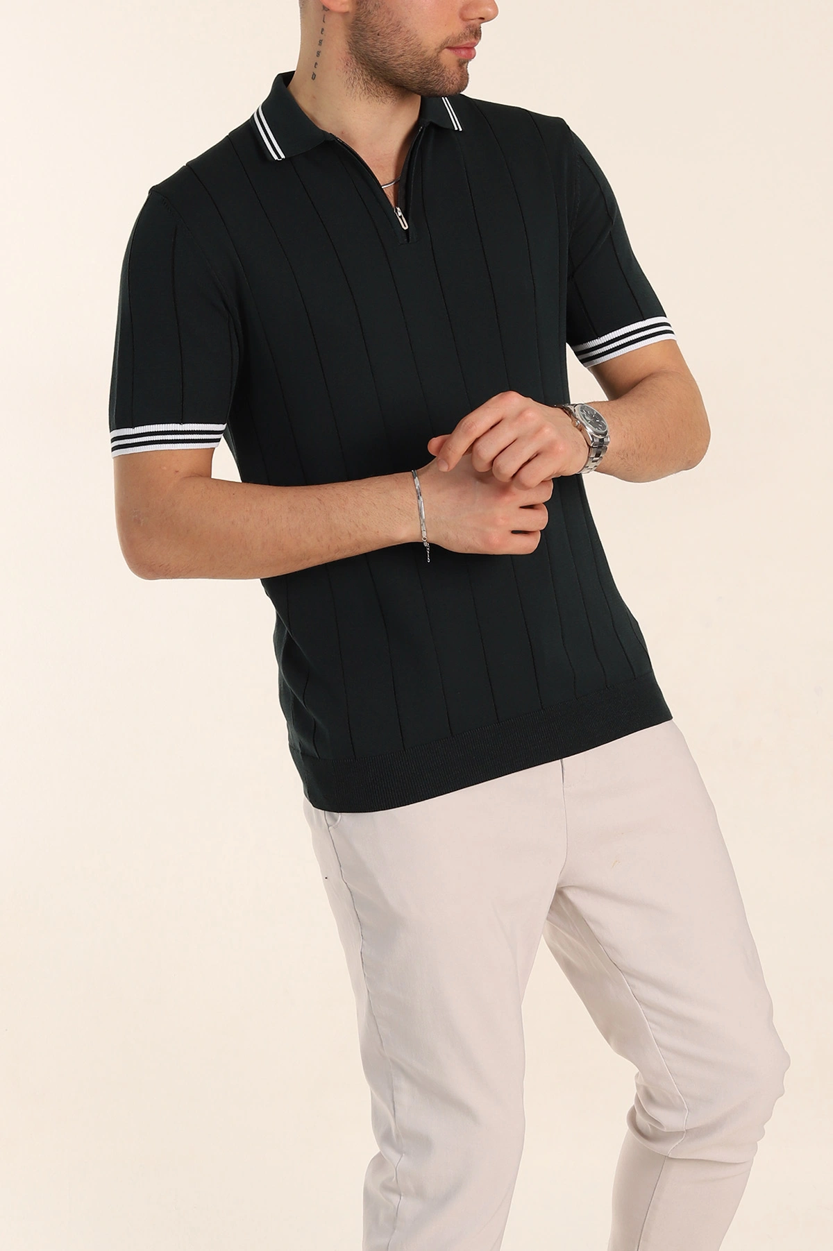 Zümrüt Yeşili Slim Fit Likralı Fermuarlı Polo Yaka Kısa Kollu Triko Tişört 338551