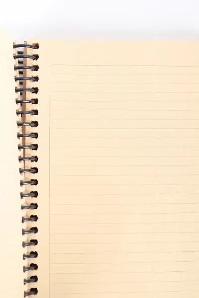 17x24 Cm Tokaç Beyaz Kapak Lazer Kesim 100 Yaprak Çizgili Defter 392061