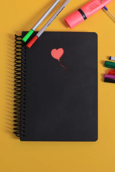 17x24 Tokaç Sert Kapak Lazer Kesim Kareli Defter 100 Yaprak 296440
