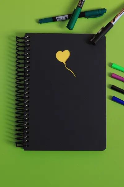 17x24-tokac-sert-kapak-lazer-kesim-kareli-defter-100-yaprak-296441