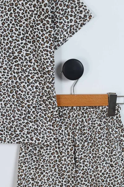 (4-12 Yaş) Leopar  Desenli Kısa Kol ve Şortlu Yazlık Kız Çocuk Pijama Takım 341039
