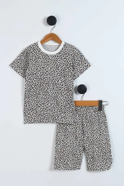 (4-12 Yaş) Leopar  Desenli Kısa Kol ve Şortlu Yazlık Kız Çocuk Pijama Takım 341039