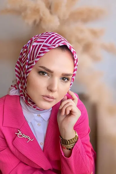 90x90-baskili-el-dikimi-soft-esarp-278540