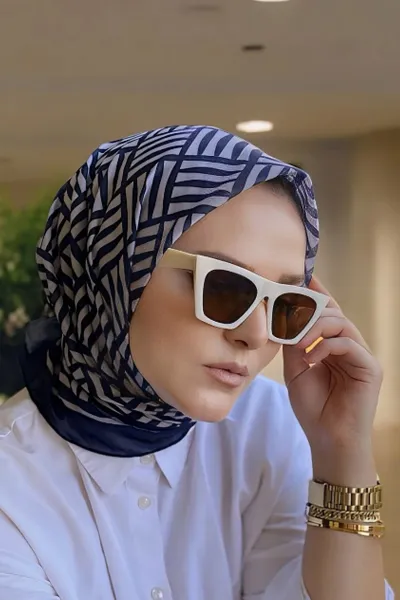 90x90 Baskılı El Dikimi Soft Eşarp 278541