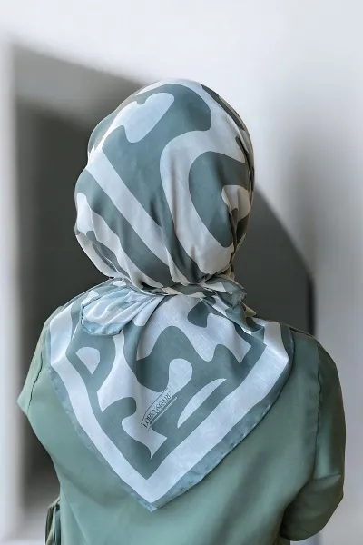90x90 Baskılı El Dikimi Soft Eşarp 300833