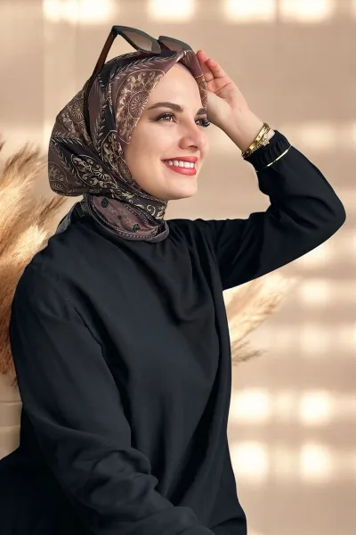 aci-kahve-90x90-cm-dijital-baski-lenora-desenli-pamuk-esarp-371003