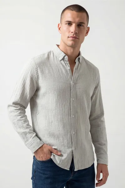 acik-gri-relaxed-fit-muslin-keten-ata-yaka-erkek-gomlek-435762
