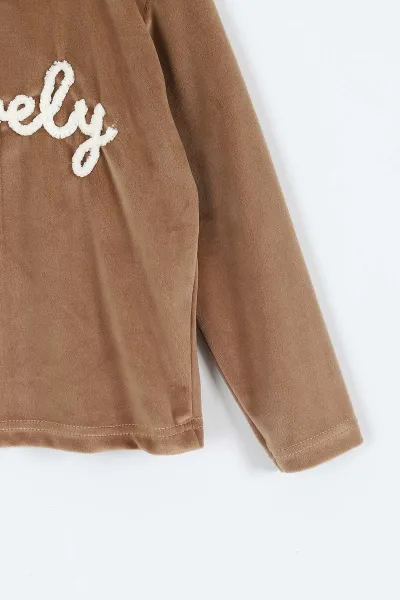 Açık Kahve (5-12 Yaş) Lovely  Nakışlı Yarım Balıkçı Yaka Kadife Kız Çocuk Sweat 410596
