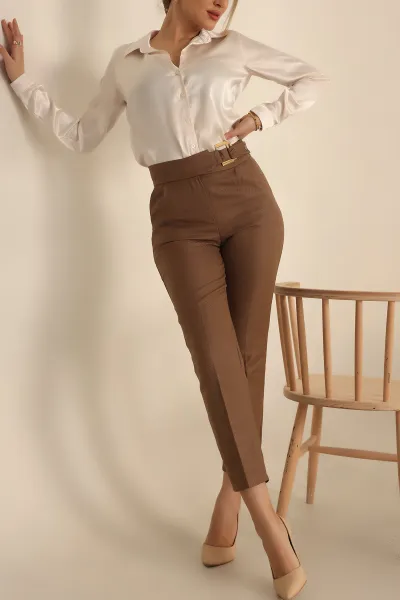 acik-kahve-kendinden-kemerli-yun-efekt-pantolon-234336