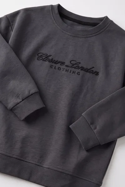 Antrasit (3-12 Yaş) Yazı Nakışlı Erkek Çocuk Sweatshirt 479961