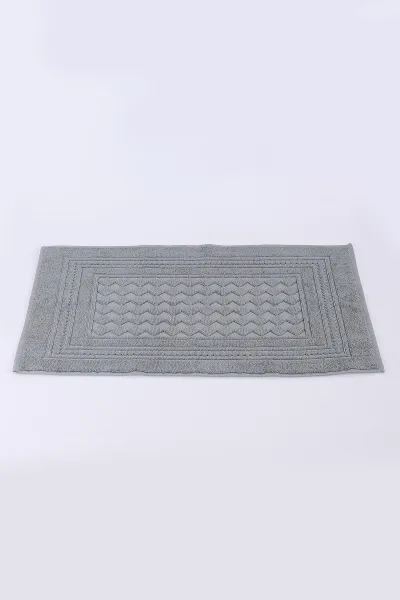 antrasit-50x70-cm-piramit-desenli-jakarli-ayak-havlusu-448887