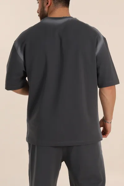 Antrasit Oversize Yazı Detaylı Yıkamalı Erkek Tişört 354074