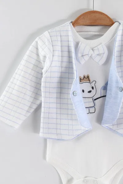 Bebe Mavisi (0-9 Ay) Taçlı Ayı Nakışlı Zıbınlı ve Ceketli  Erkek Bebek 3'lü Takım 456348