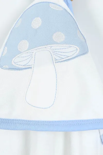 Bebe Mavisi Beyaz Mantar Nakışlı Çift Katlı Erkek Bebek Silgi Havlu 375521