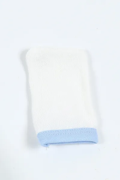 Bebe Mavisi Beyaz Şemsiyeli Ayı Nakışlı Çift Katlı Erkek Bebek Silgi Havlu 375514