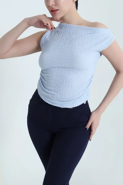 Bebe Mavisi Büzgülü Kolsuz Gofre Kadın Bluz 456292