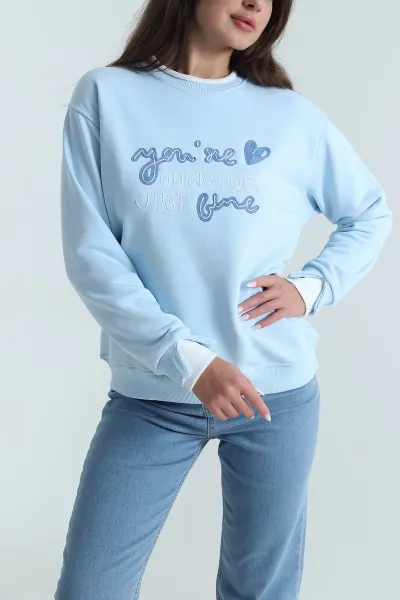 Bebe Mavisi Şardonsuz Üç İp Nakışlı Kadın Sweat 489979