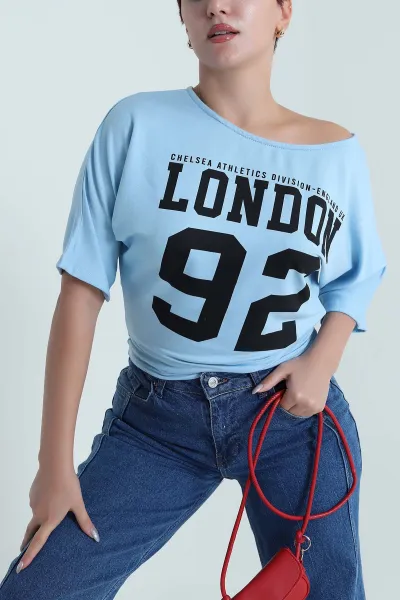 Bebe Mavisi Yarasa Kol Baskılı Kadın Kristal Bluz 483247