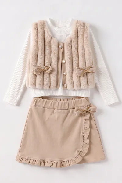Bej (2-6 Yaş) Gabardin Şort Etekli Peluş Yelekli Kız Çocuk 3'Lü Takım 483645