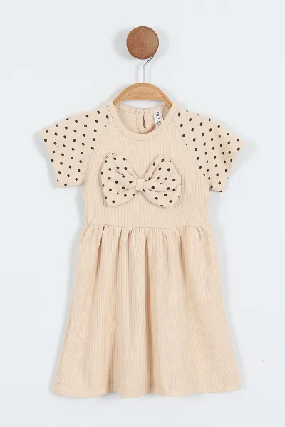 bej-2-6-yaspuantiyeli-buyuk-fiyonklu-fitilli-kiz-cocuk-elbise-357494