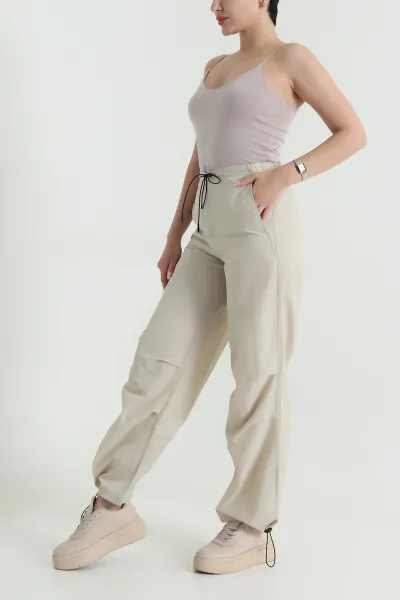 Bej Bel ve Paça Sıkmalı Paraşüt Kadın Pantolon 463568