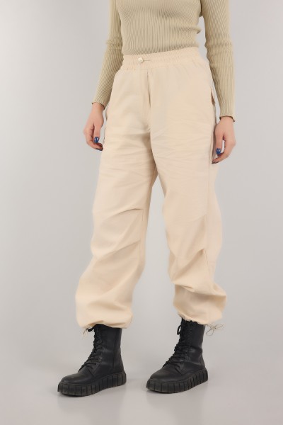 Bej Bel ve Paça Sıkmalı Paraşüt Pantolon 153204