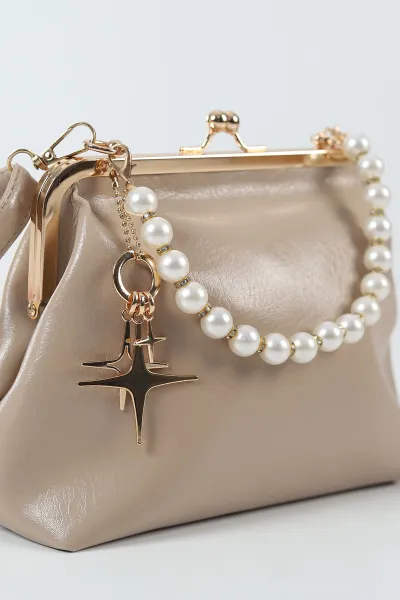 Bej Burslu Charm Detaylı Kadın El Kol ve Omuz Çantası 499251