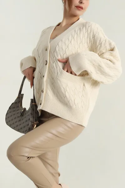 Bej Düğmeli Triko Kadın Hırka 402497