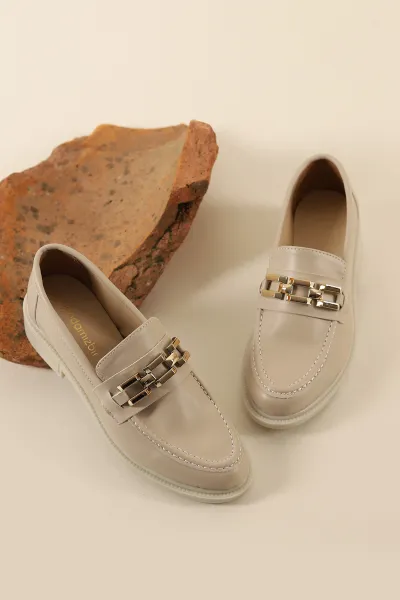 Bej Gold Zincirli Kadın Loafer Ayakkabı 311332