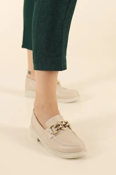 Bej Gold Zincirli Kadın Loafer Ayakkabı 311334