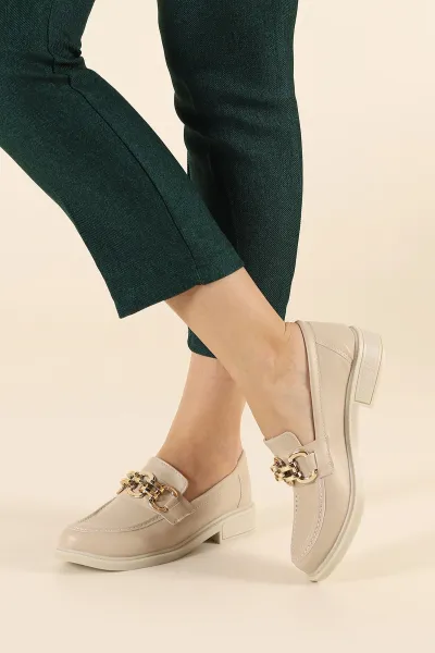 Bej Gold Zincirli Kadın Loafer Ayakkabı 311334