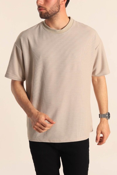 Bej Oversize Dokulu Bisiklet Yaka Erkek Tişört 181431