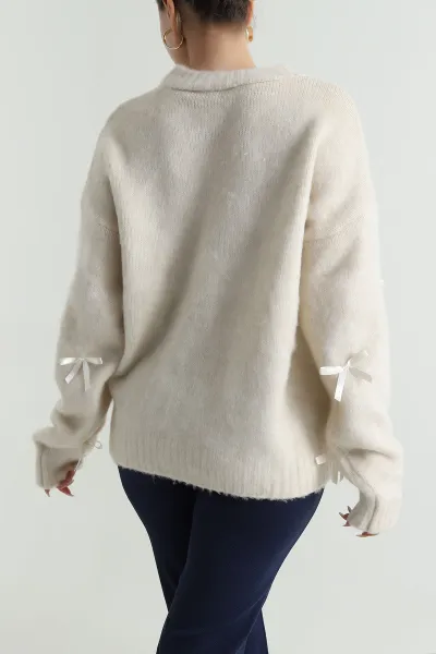 Bej Oversize Fiyonklu Kadın Triko Kazak 491001