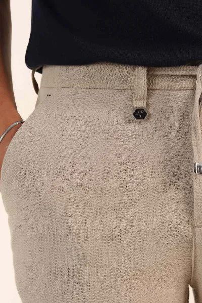Bej Relaxed Fit Dokulu Bel Lastikli Erkek Şort 380983