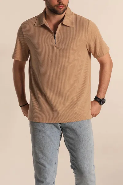 bej-relaxed-fit-fitilli-doku-fermuarli-polo-yaka-erkek-tisort-268311