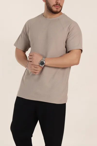Bej Relaxed Fit Petek Dokulu Reglan Kol Basic Erkek Tişört 352025