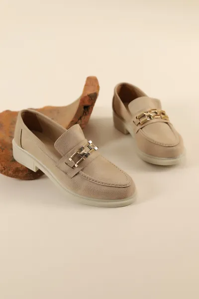 Bej Süet Gold Zincirli Kadın Loafer Ayakkabı 301592