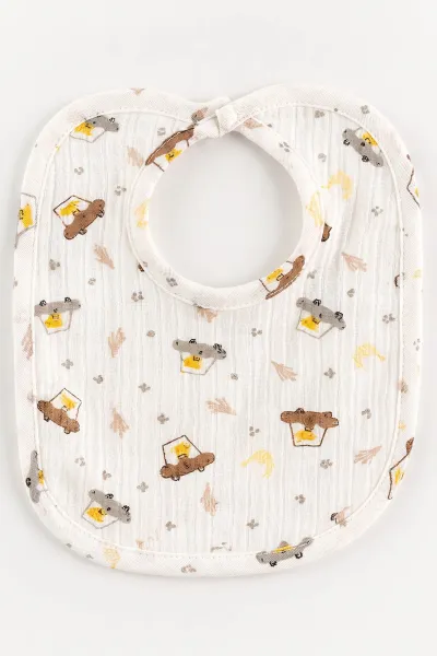 Beyaz (0-3 Ay) Araba Baskılı Raporlu Battaniyeli Erkek Bebek 5'li Set 487186