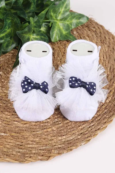 Beyaz  (0-6 Ay) Fiyonk Aksesuarlı Tüllü  Kız Bebek Çorap 467442