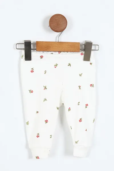 Beyaz (0-9 Ay)Lale Desenli Önü Çıtçıtlı Kız Bebek Pijama Takımı 375225